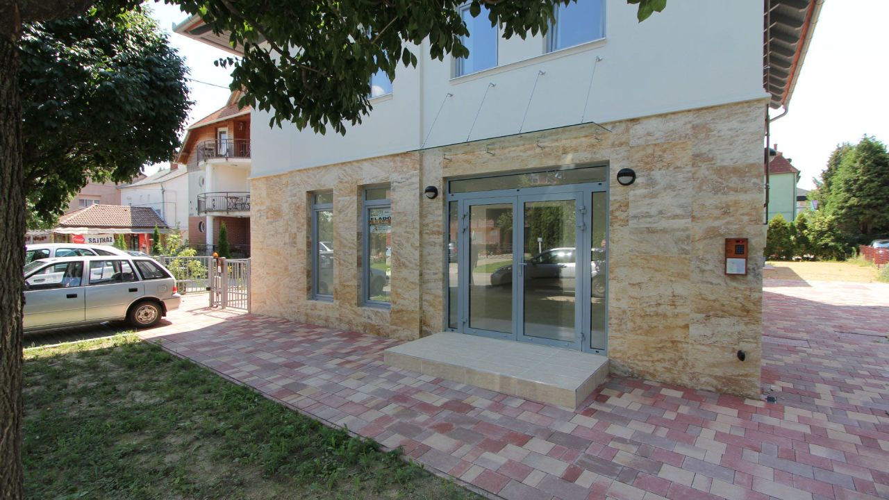 Propiedad comercial en Hévíz, Hungría, 637 m² - imagen 2