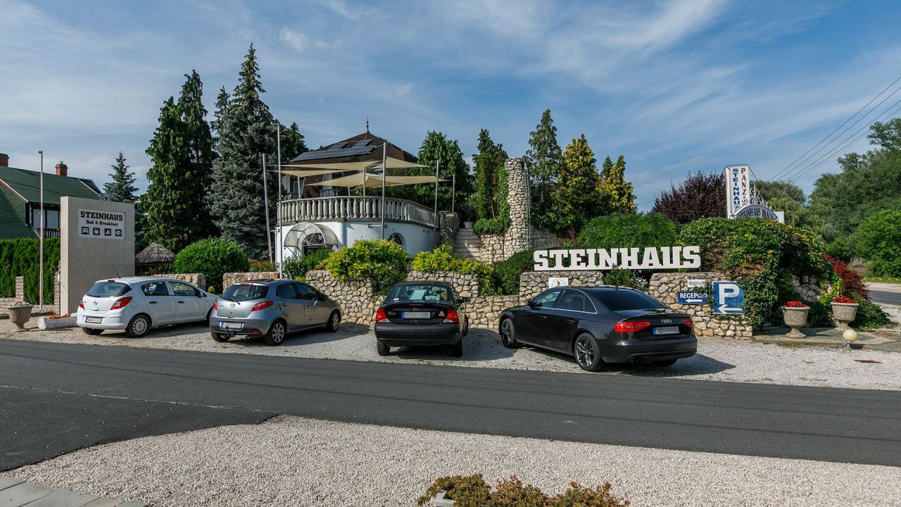 Hotel, albergo a Keszthely, Ungheria, 494 m² - foto 1