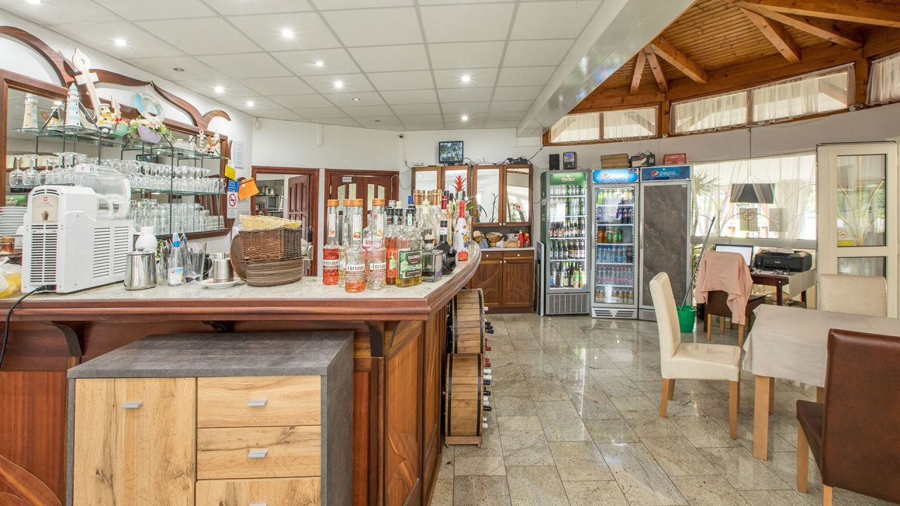 Café, restaurant à Gyenesdiás, Hongrie, 190 m² - image 12