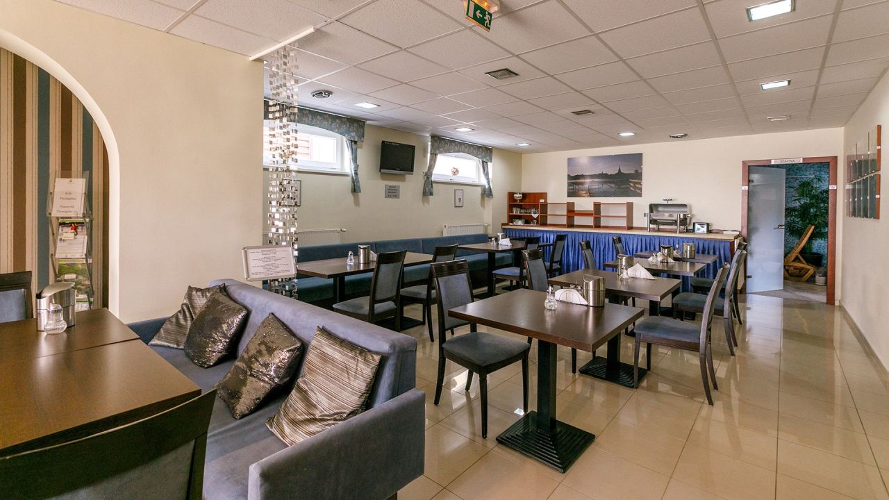 Hôtel à Hévíz, Hongrie, 500 m² - image 5