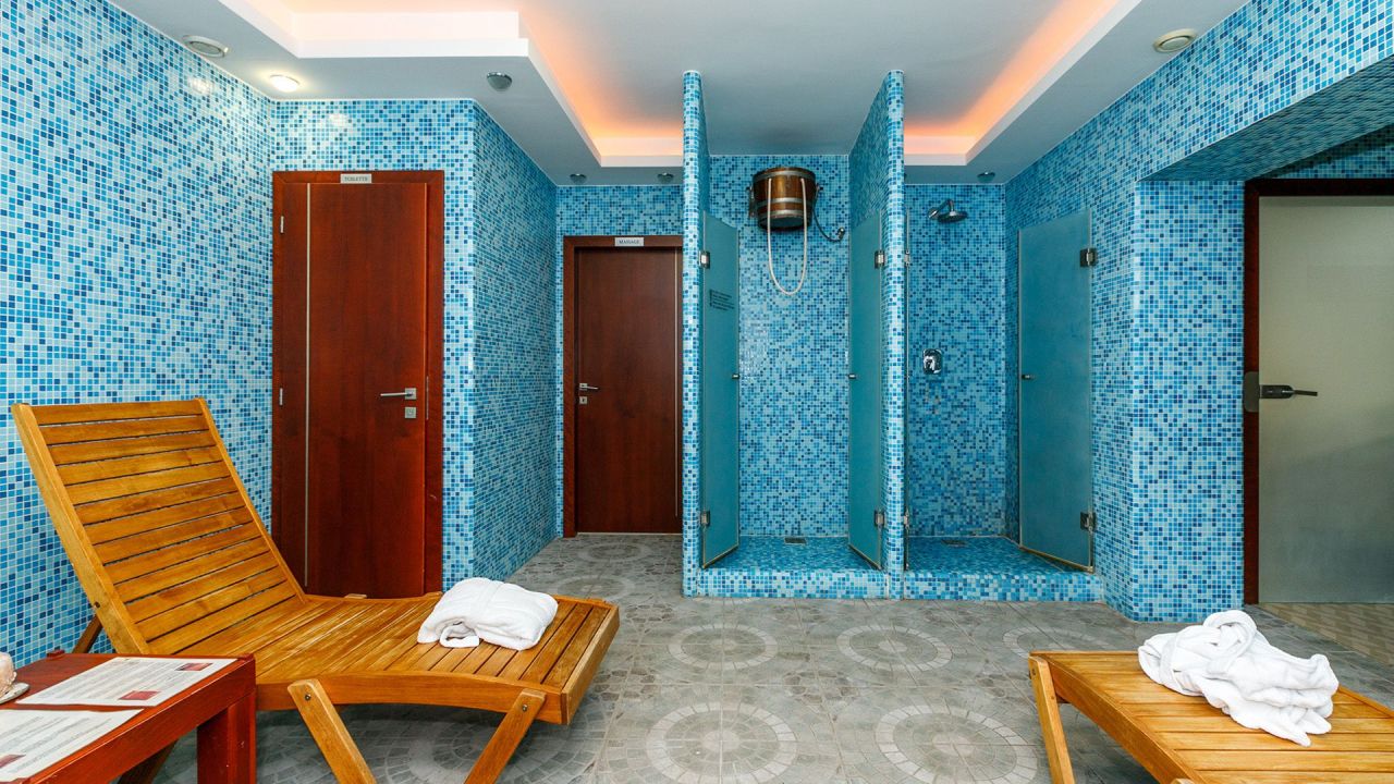 Hôtel à Hévíz, Hongrie, 500 m² - image 7