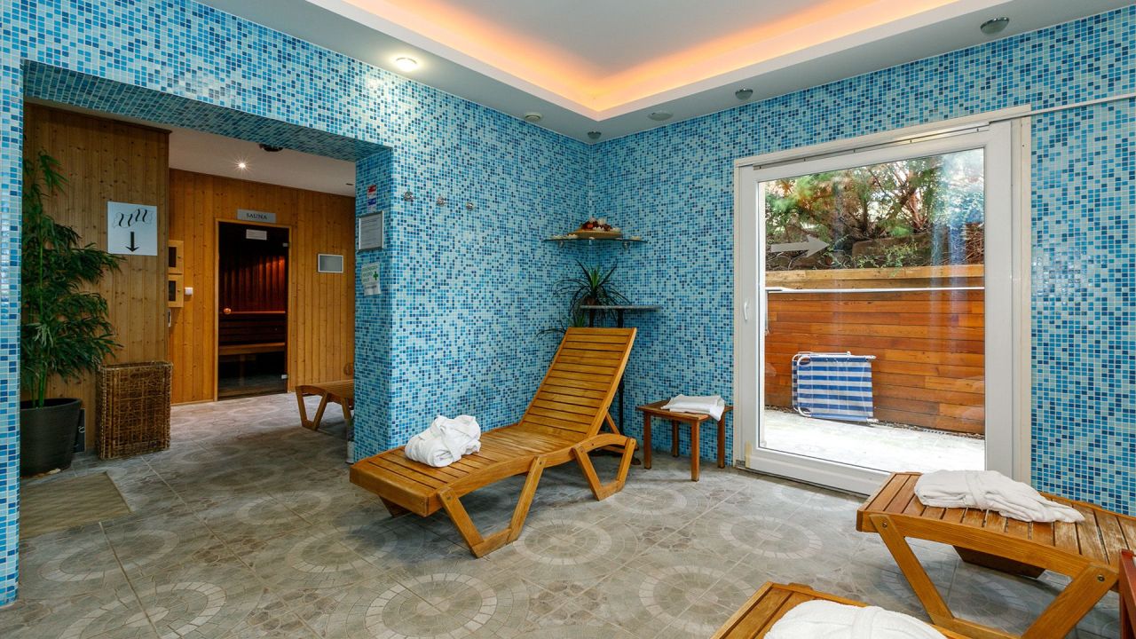 Hôtel à Hévíz, Hongrie, 500 m² - image 8