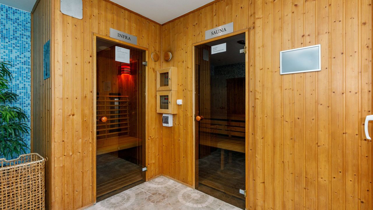 Hôtel à Hévíz, Hongrie, 500 m² - image 17
