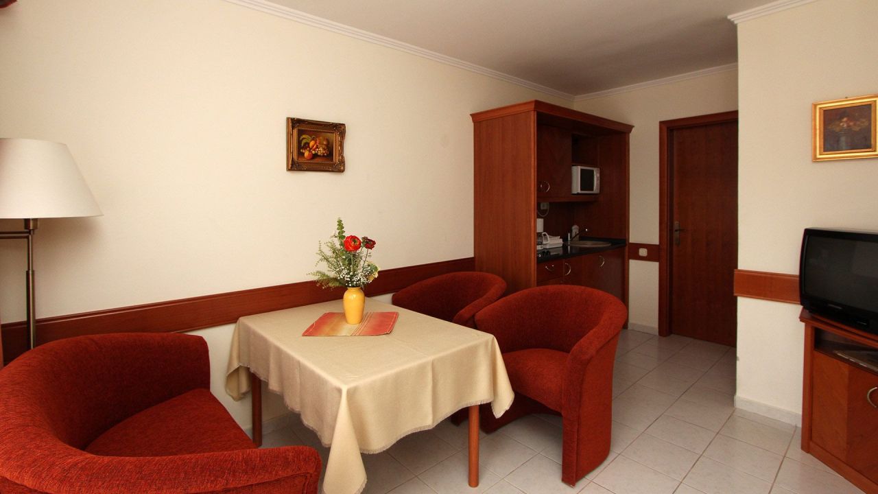 Hôtel à Hévíz, Hongrie, 600 m² - image 16