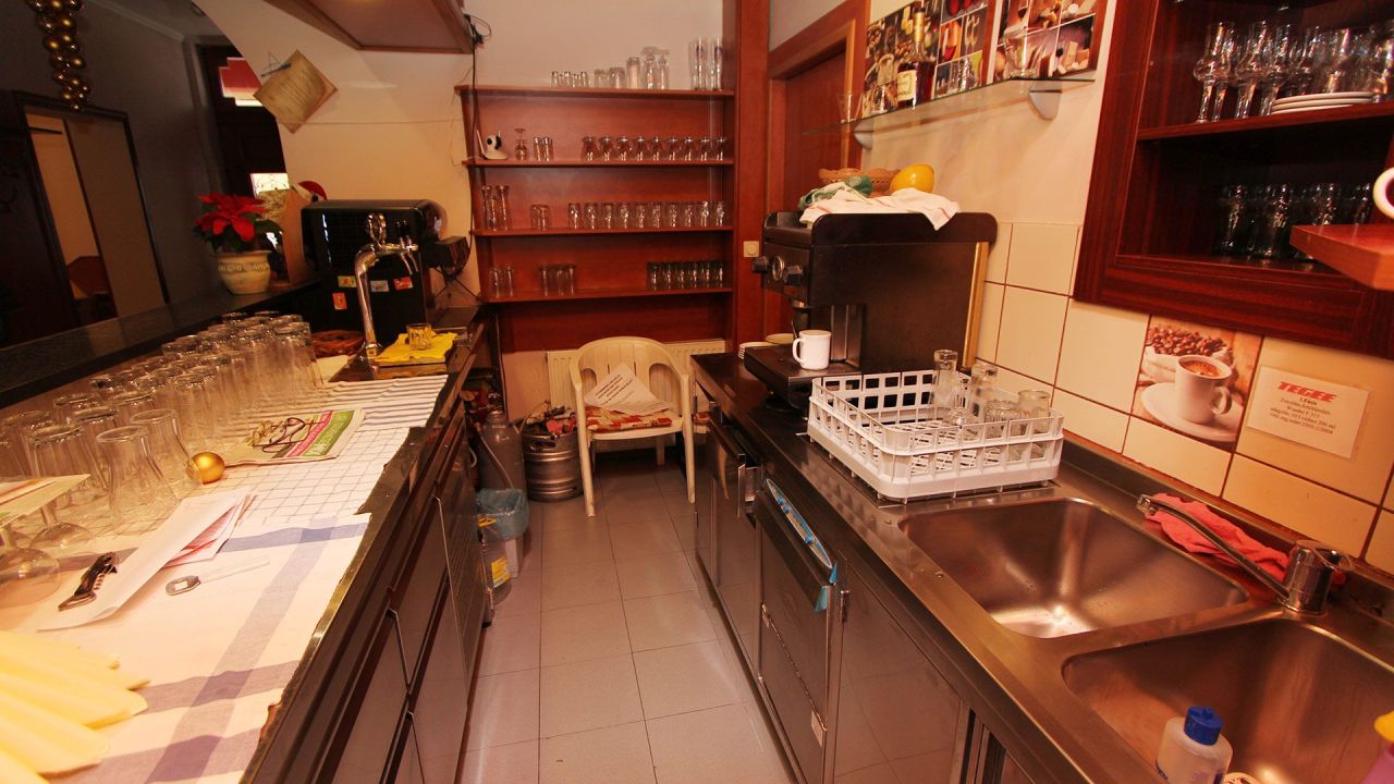 Caffè, ristorante a Keszthely, Ungheria, 400 m² - foto 7