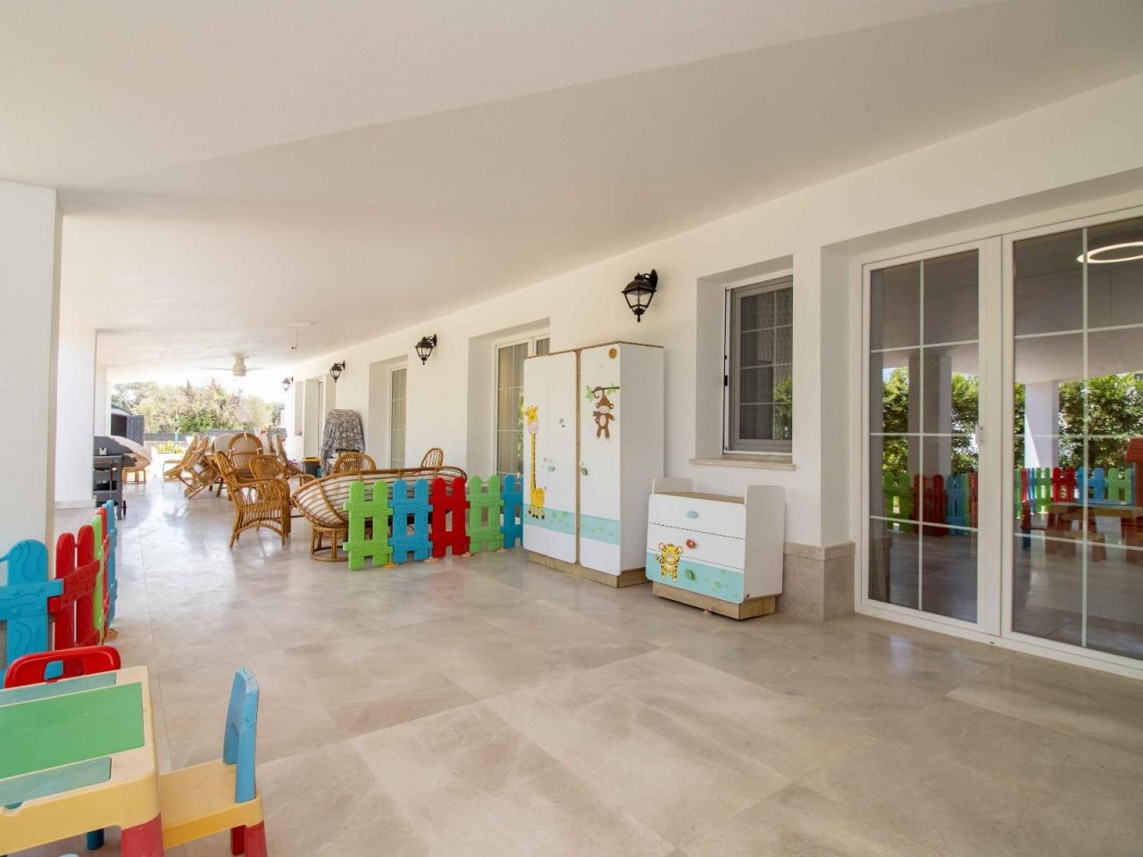 Casa en Kyrenia, Chipre, 745 m² - imagen 9