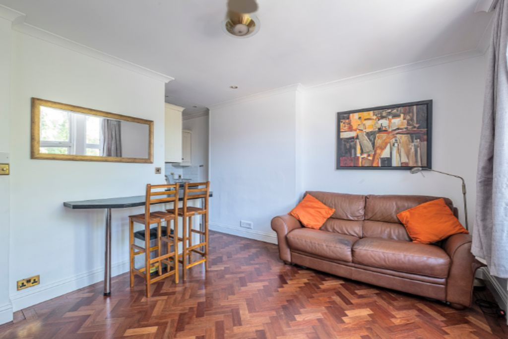 Wohnung in London, Großbritannien, 33 m² - Foto 1