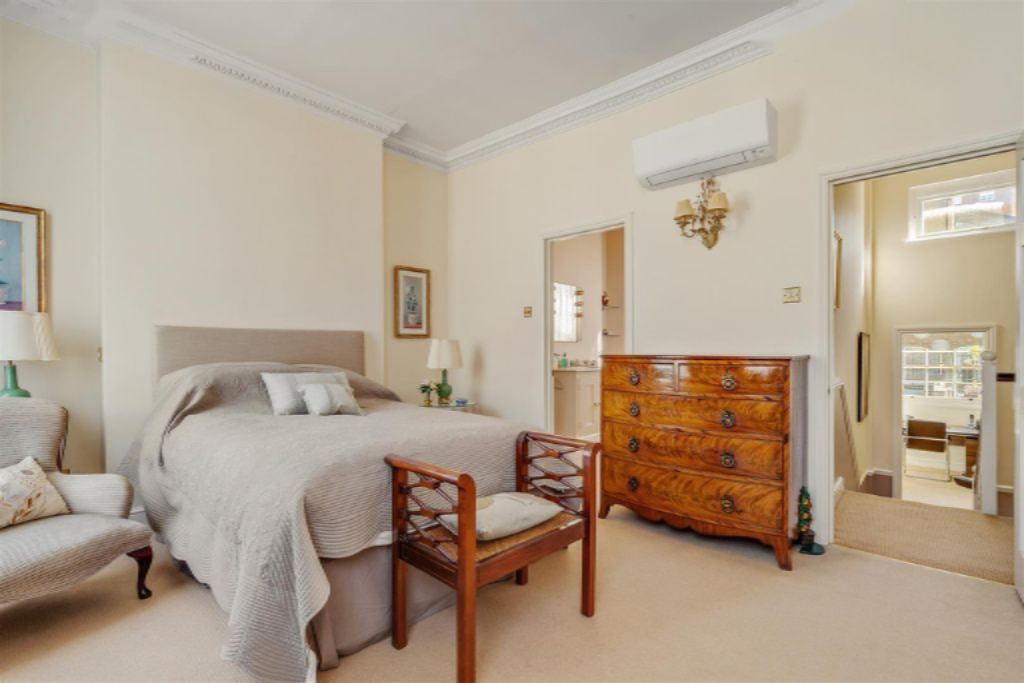 Piso en Londres, Reino Unido, 125 m² - imagen 3