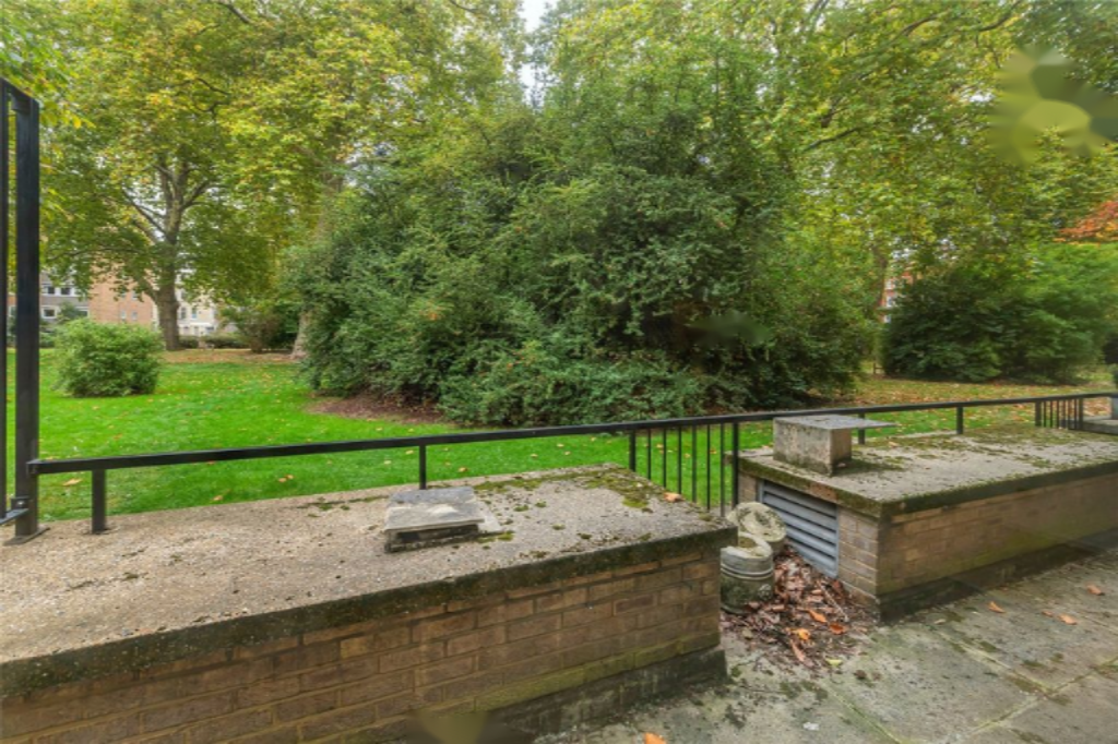 Flat in London, United Kingdom, 54 m² - picture 3