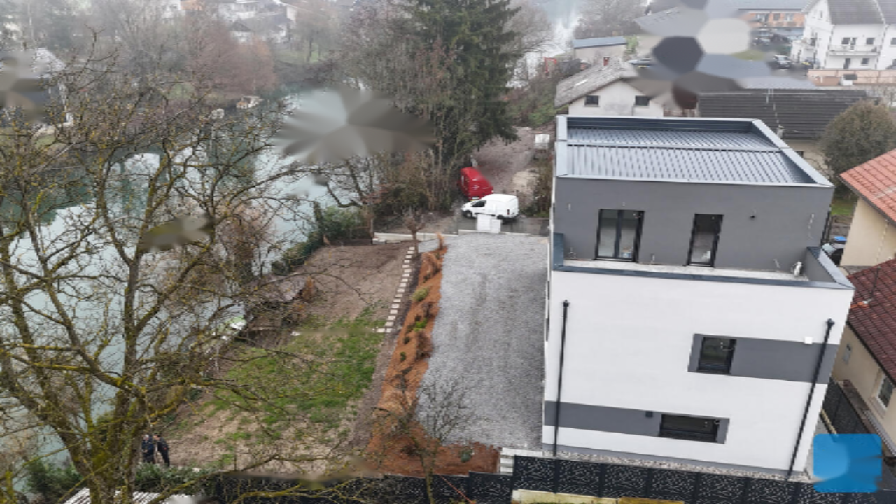 House in Ljubljana, Slovenia, 326 m² - picture 9