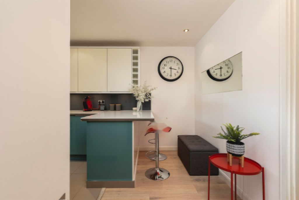 Flat in London, United Kingdom, 51 m² - picture 18