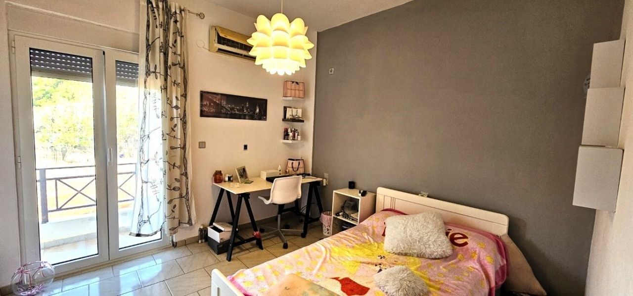 Commercial apartment building in Heraklion Prefecture, Greece, 258 m² - picture 9