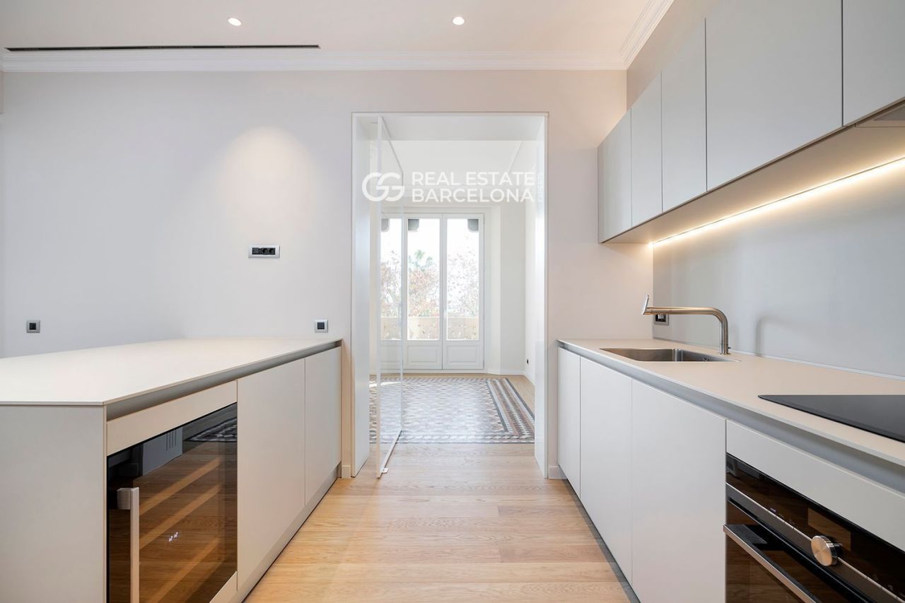 Wohnung in Barcelona, Spanien, 188 m² - Foto 5