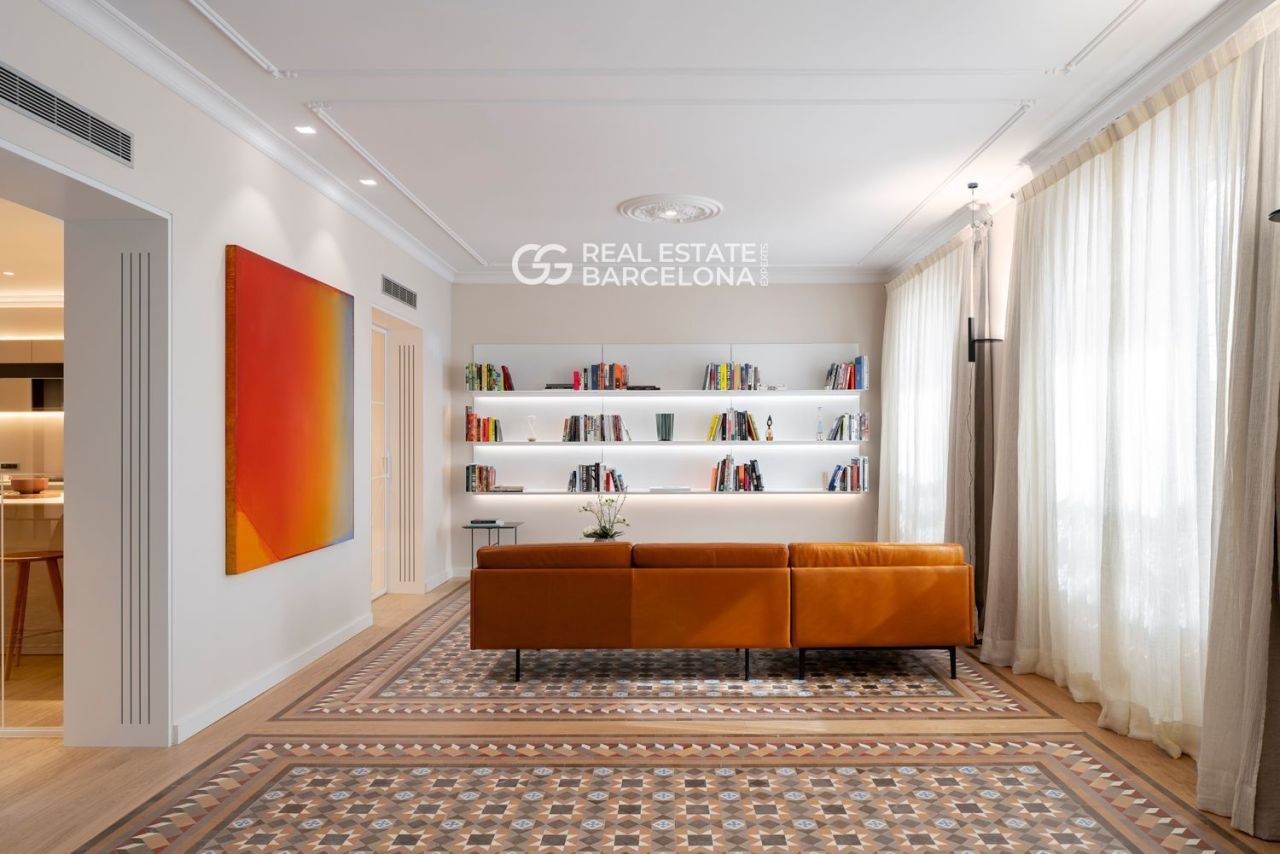 Flat in Barcelona, Spain, 187 m² - picture 6