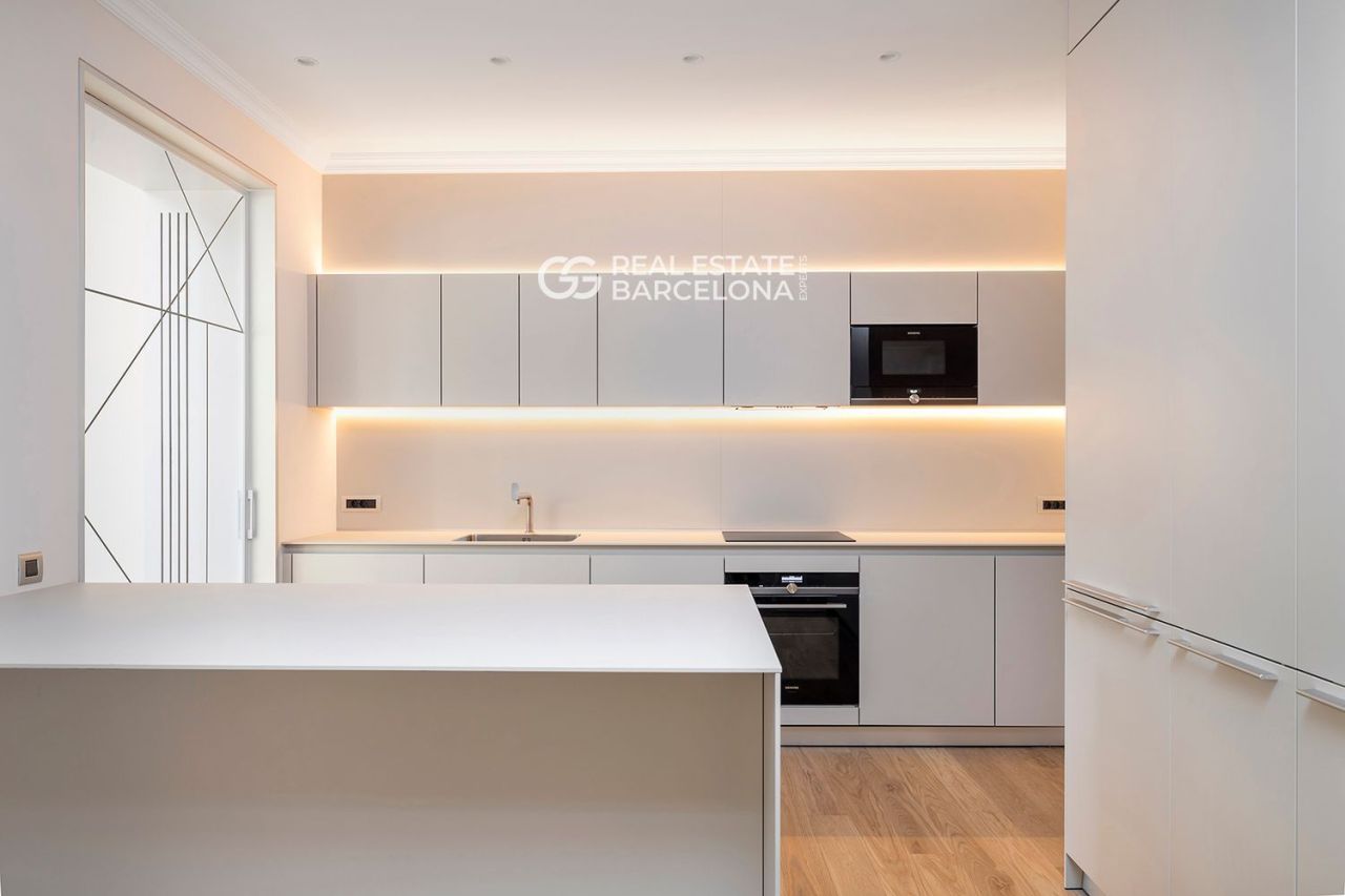 Piso en Barcelona, España, 183 m² - imagen 11
