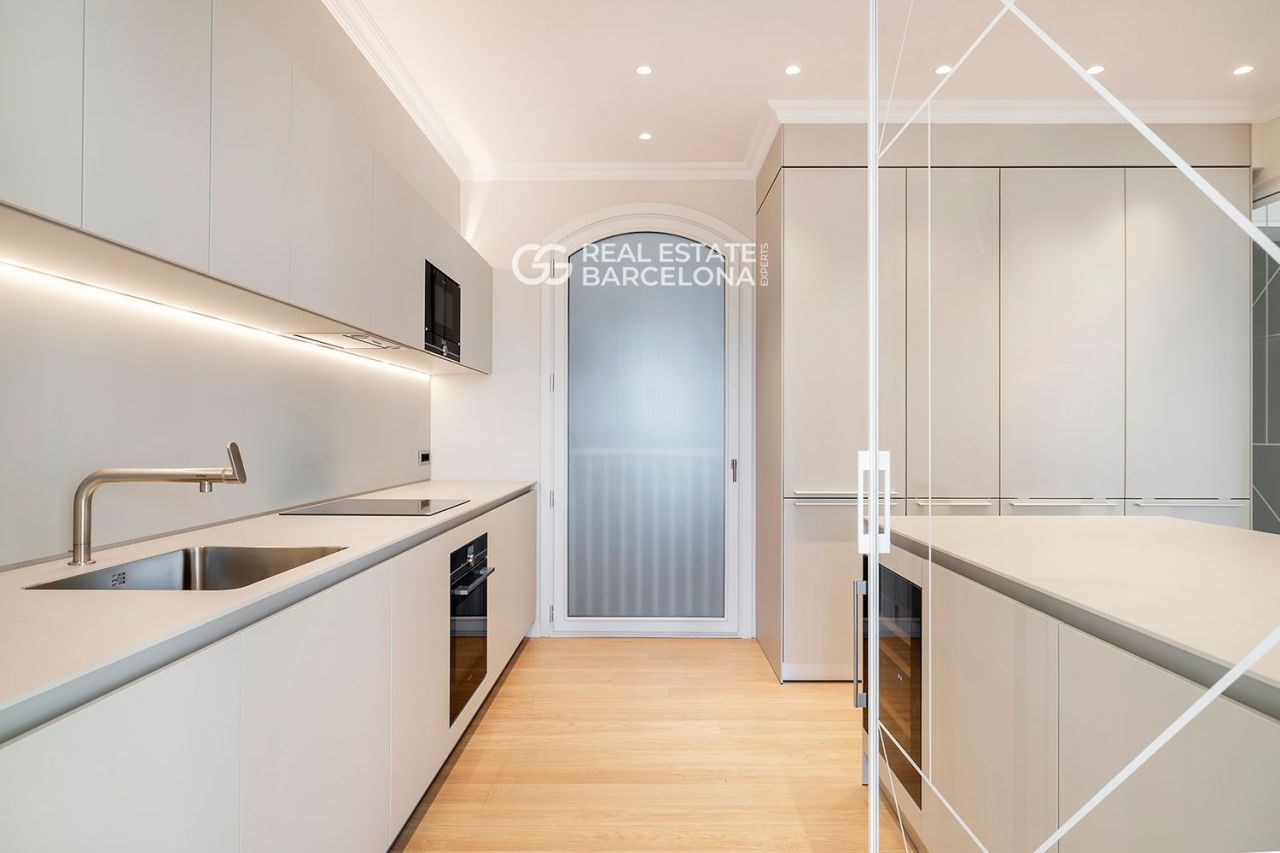 Wohnung in Barcelona, Spanien, 188 m² - Foto 11