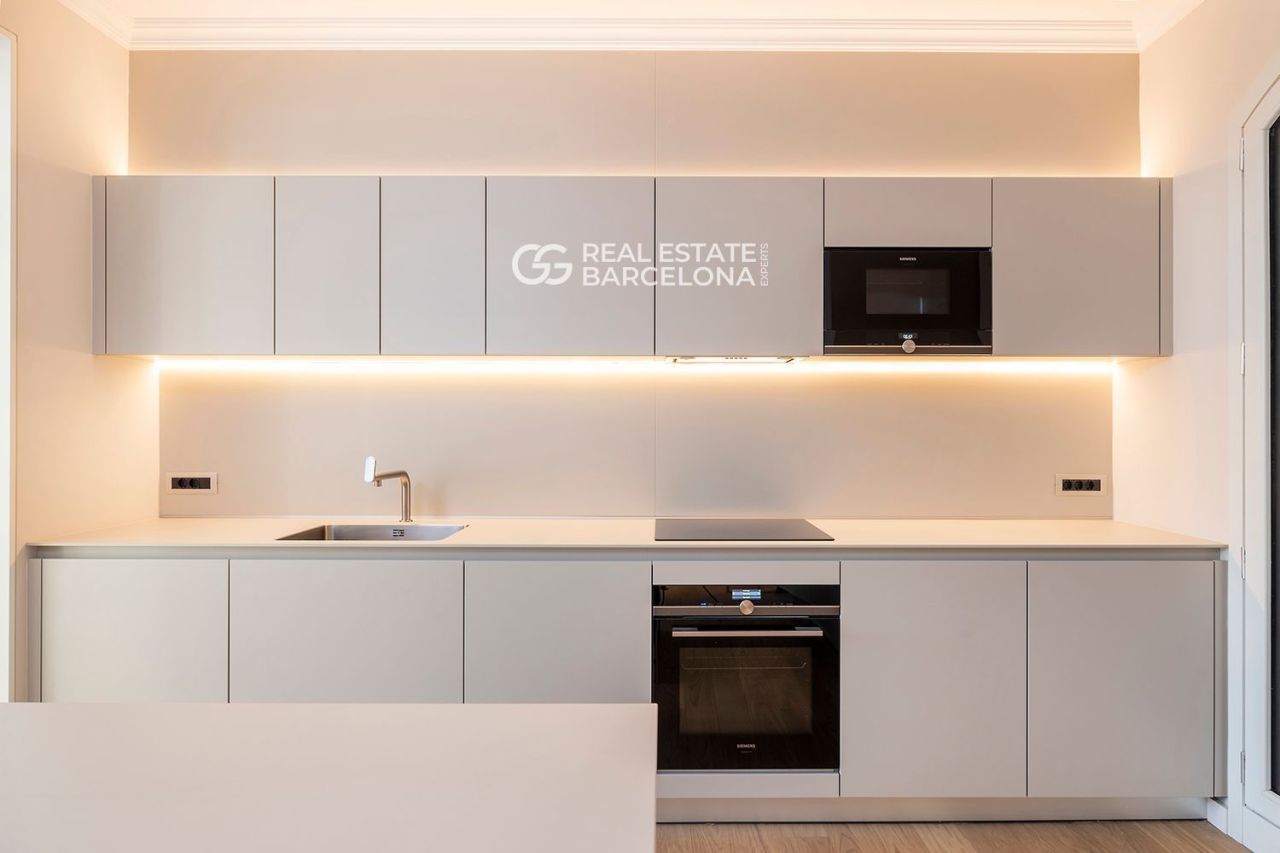 Piso en Barcelona, España, 183 m² - imagen 12