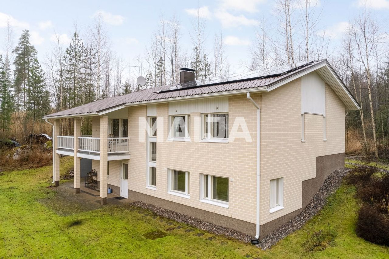 House in Hollola, Finland, 200 m² - picture 3
