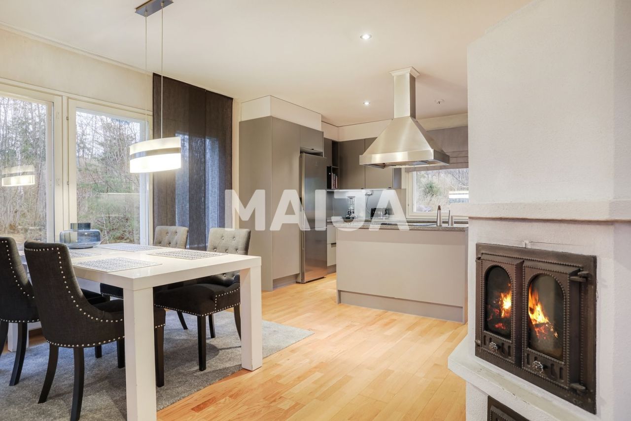 House in Hollola, Finland, 200 m² - picture 12