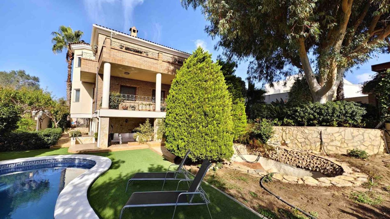 Villa in Ciudad Quesada, Spain, 364 m² - picture 2