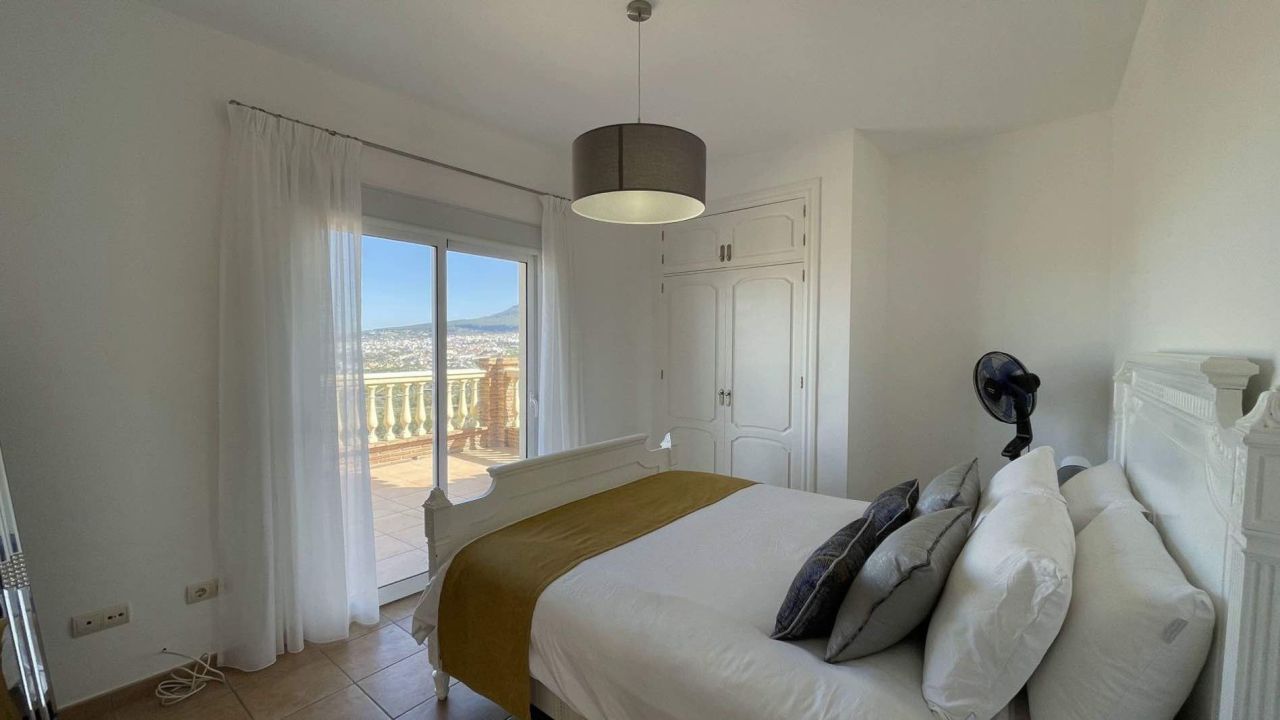 Villa en Mijas, España, 327 m² - imagen 16