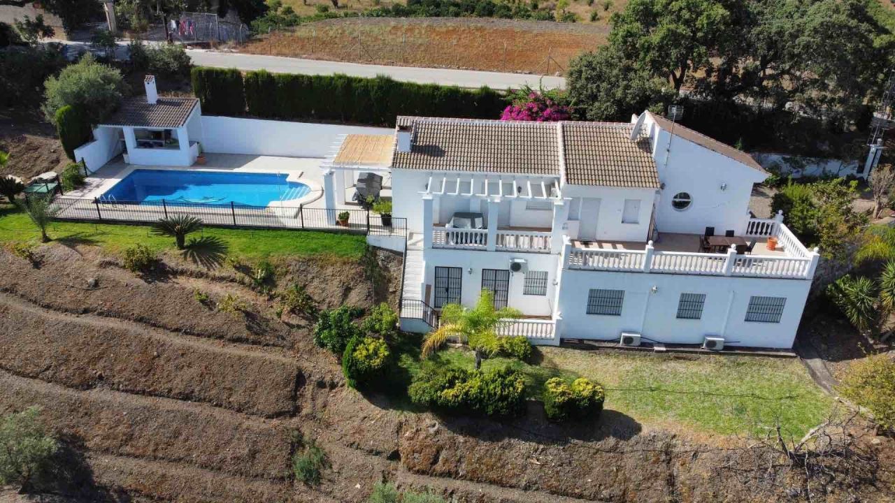 Villa en Mijas, España, 236 m² - imagen 1