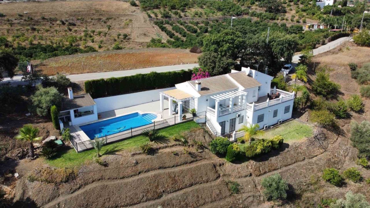 Villa en Mijas, España, 236 m² - imagen 17