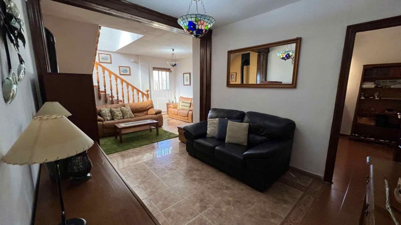 Casa en Mijas, España, 261 m² - imagen 2