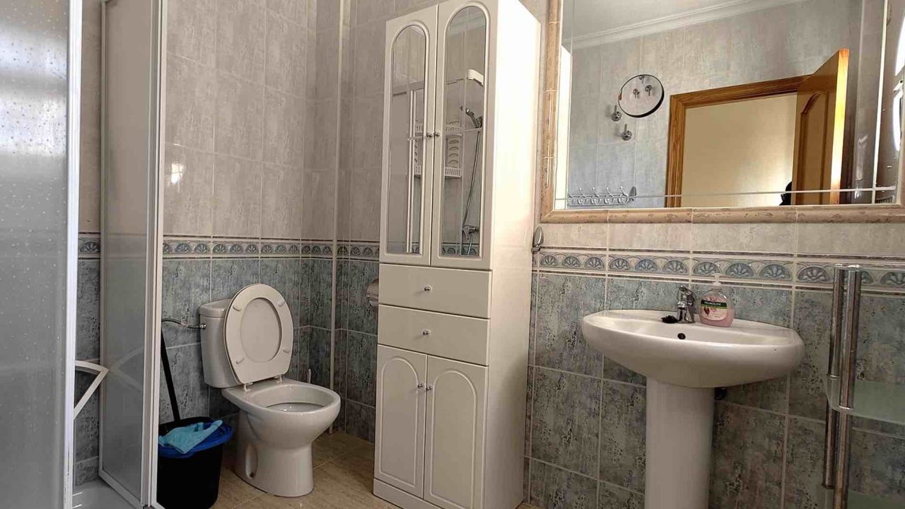 Villa à Villamartin, Espagne, 207 m² - image 16