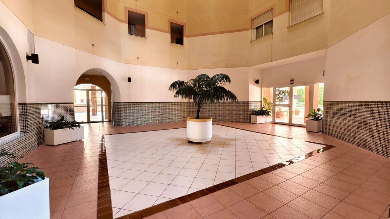 Piso en Torrevieja, España, 63 m² - imagen 10