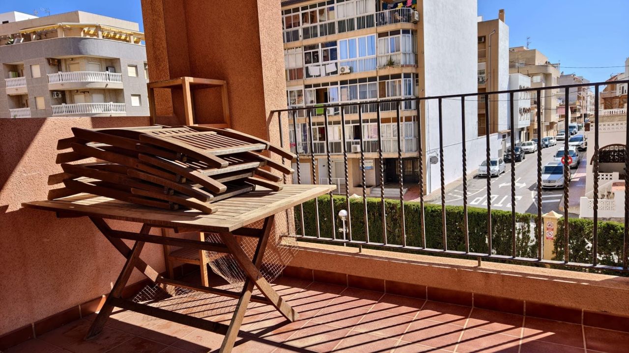 Piso en Torrevieja, España, 63 m² - imagen 11