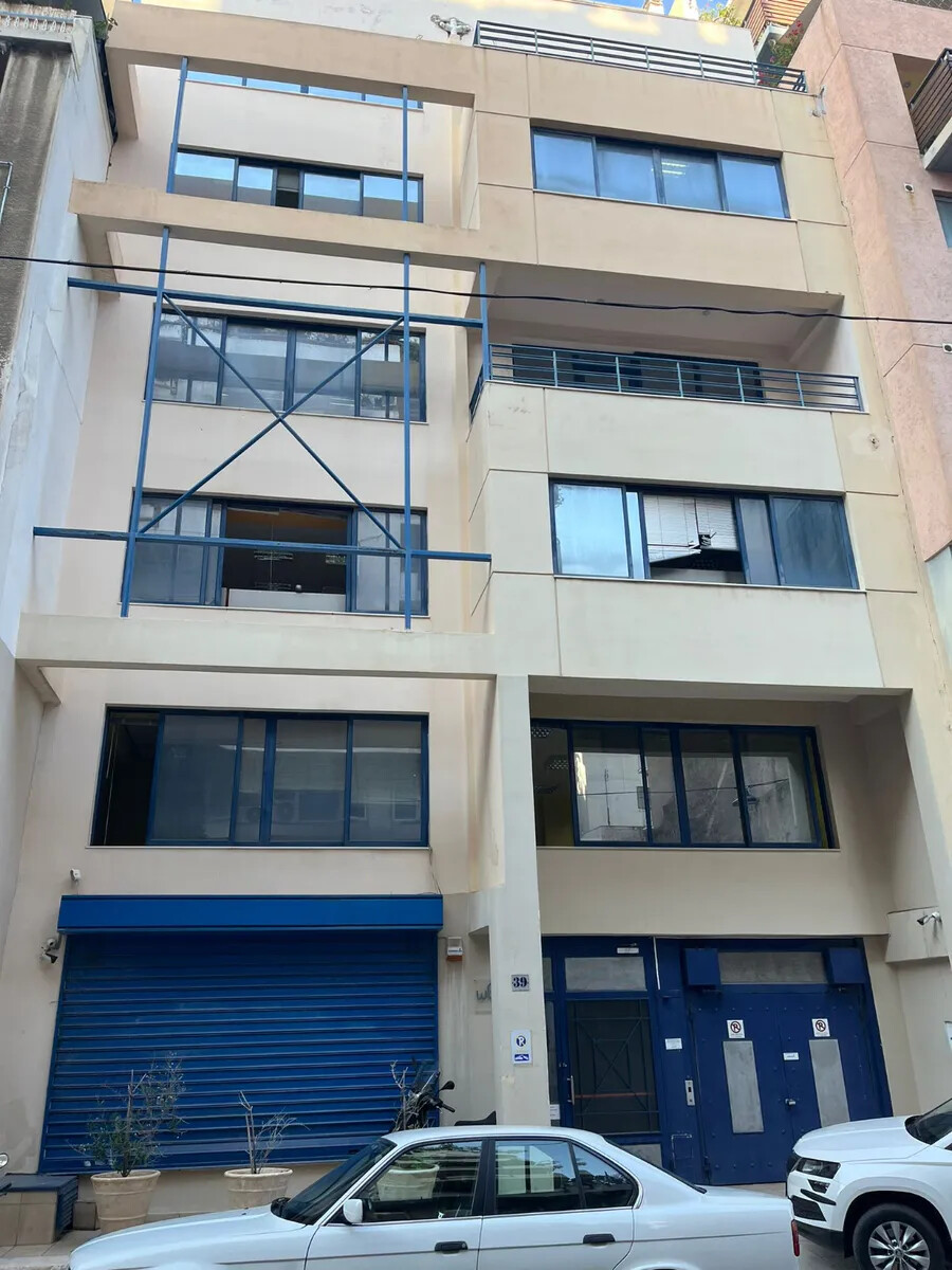 Commercial property in Athens, Greece, 1 491 m² - picture 1