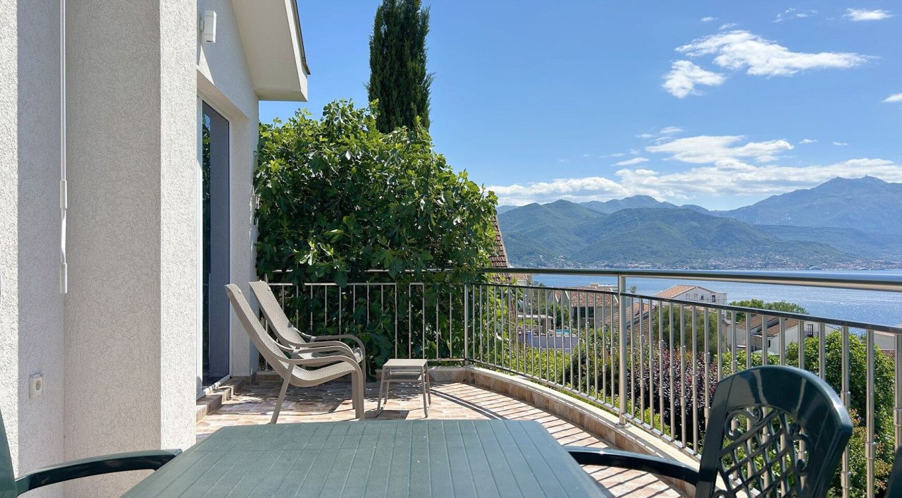 Casa a Baošići, Montenegro, 174 m² - foto 11