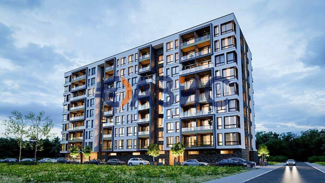 Apartment in Burgas, Bulgaria, 65.8 m² - picture 2