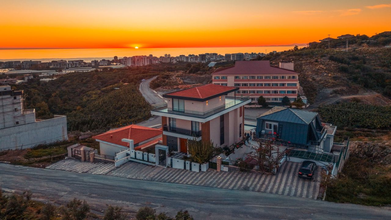 Villa in Alanya, Türkei, 565 m² - Foto 14