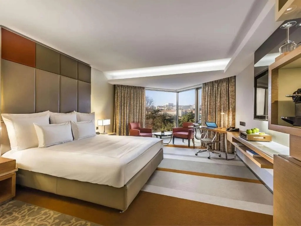 Hotel in Istanbul, Turkey, 2 500 m² - picture 1