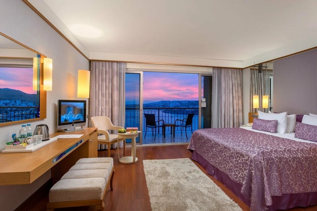 Hotel in Bodrum, Turkey, 4 000 m² - picture 1