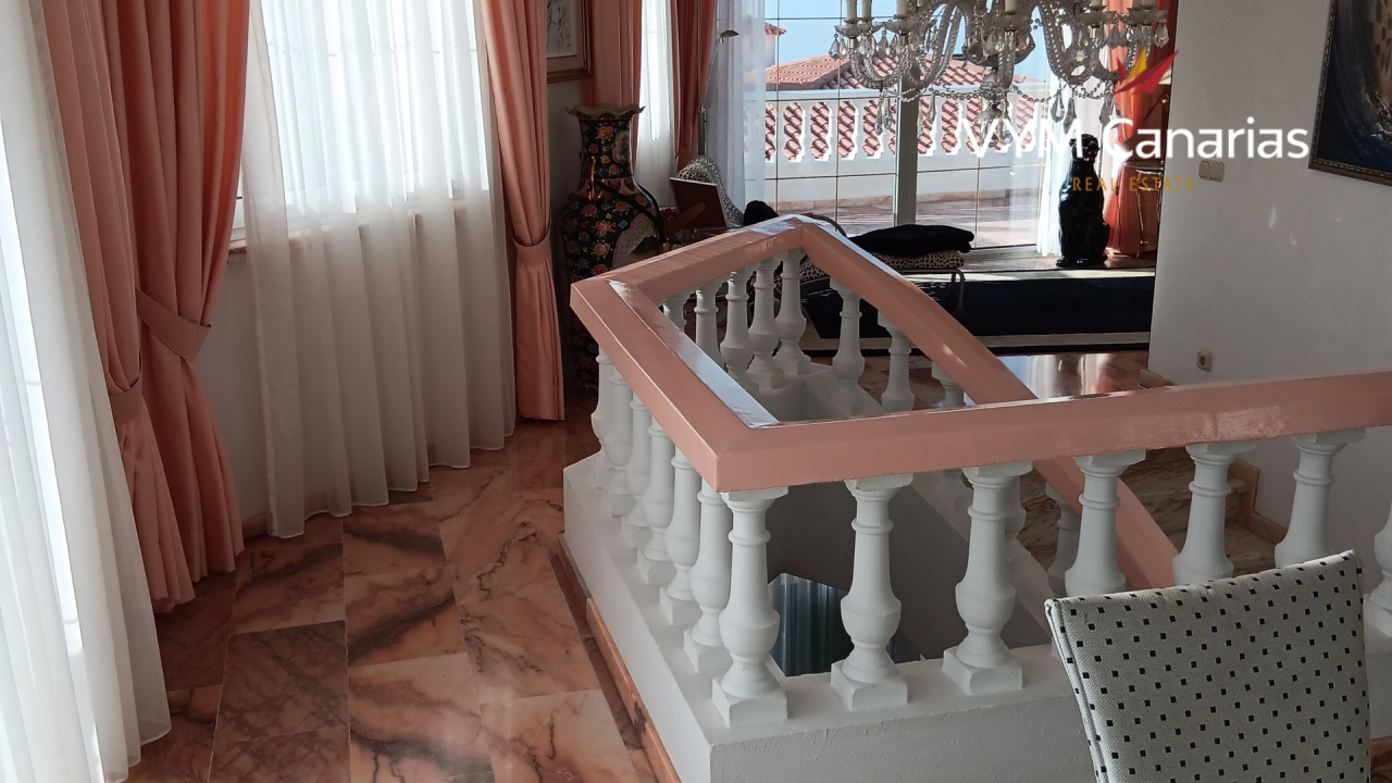 Villa on Tenerife, Spain, 345 m² - picture 8