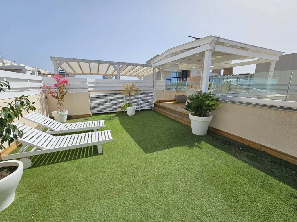 Apartment in Limassol, Cyprus, 162 m² - picture 12