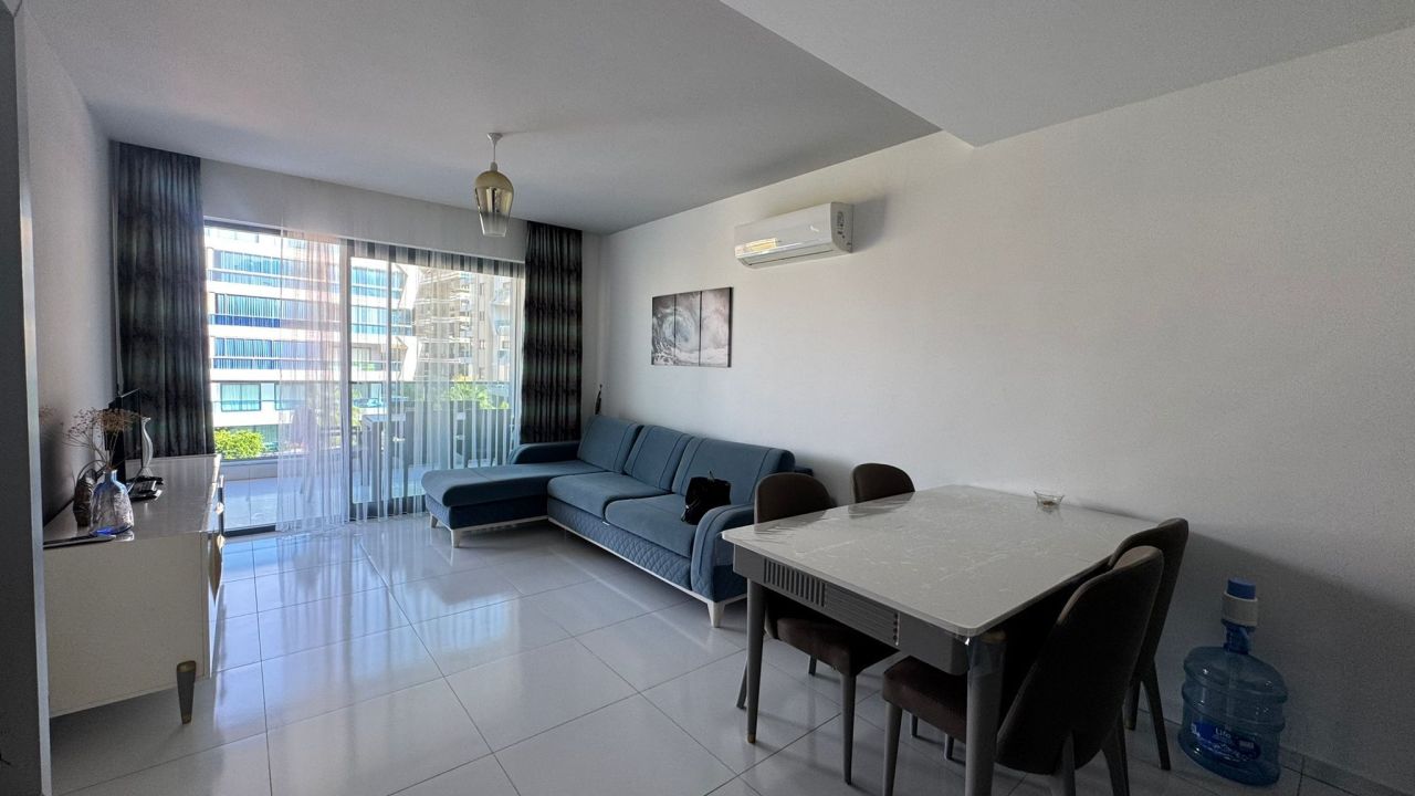 Apartment in Alanya, Turkey, 55 m² - picture 1