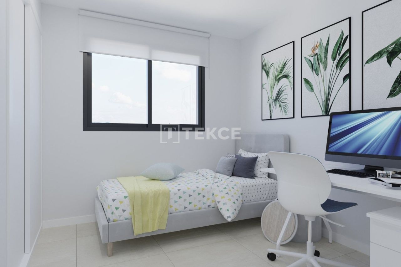 Apartment in Torrevieja, Spain, 110 m² - picture 10