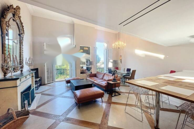 Flat in Cannes, France, 150 m² - picture 1