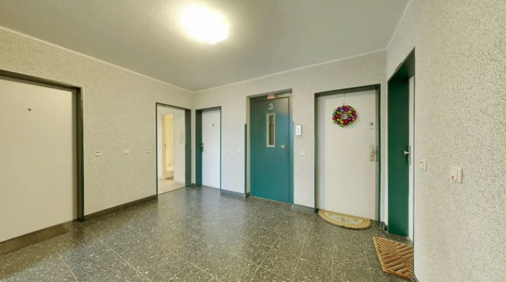 Flat in Duesseldorf, Germany, 39 m² - picture 8