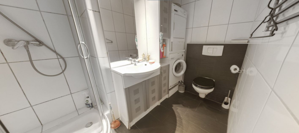 Flat in Duesseldorf, Germany, 39 m² - picture 11