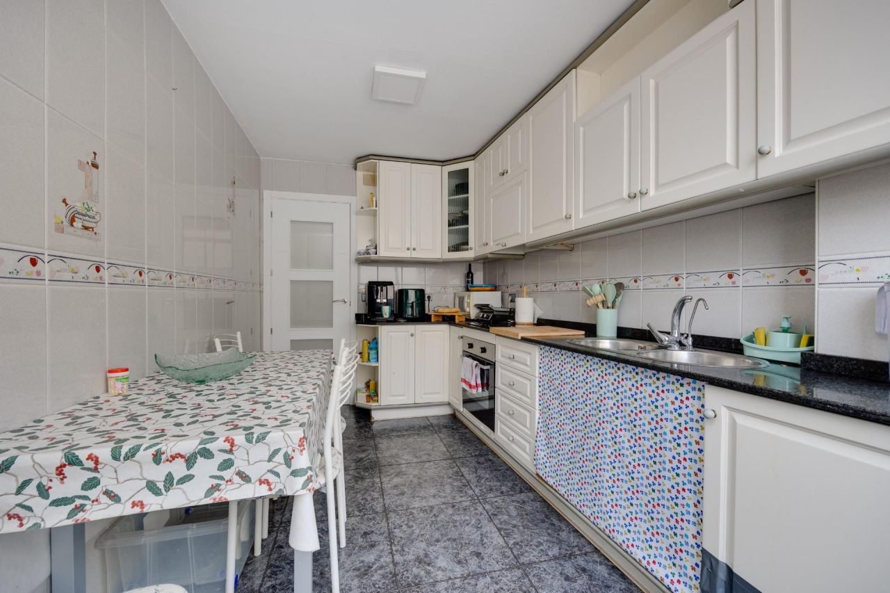 Wohnung in Torrevieja, Spanien, 98 m² - Foto 4