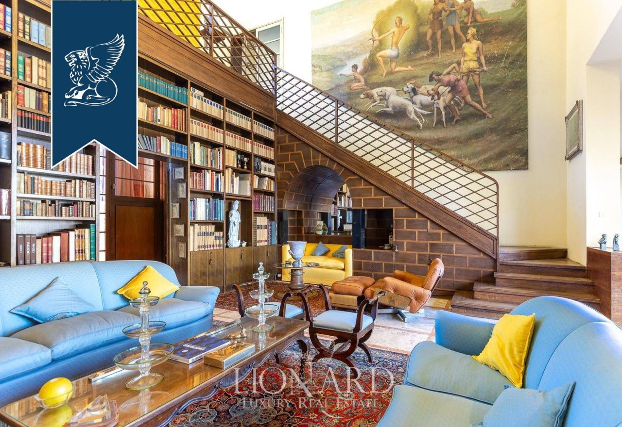 Villa in Novara, Italy, 1 732 m² - picture 13