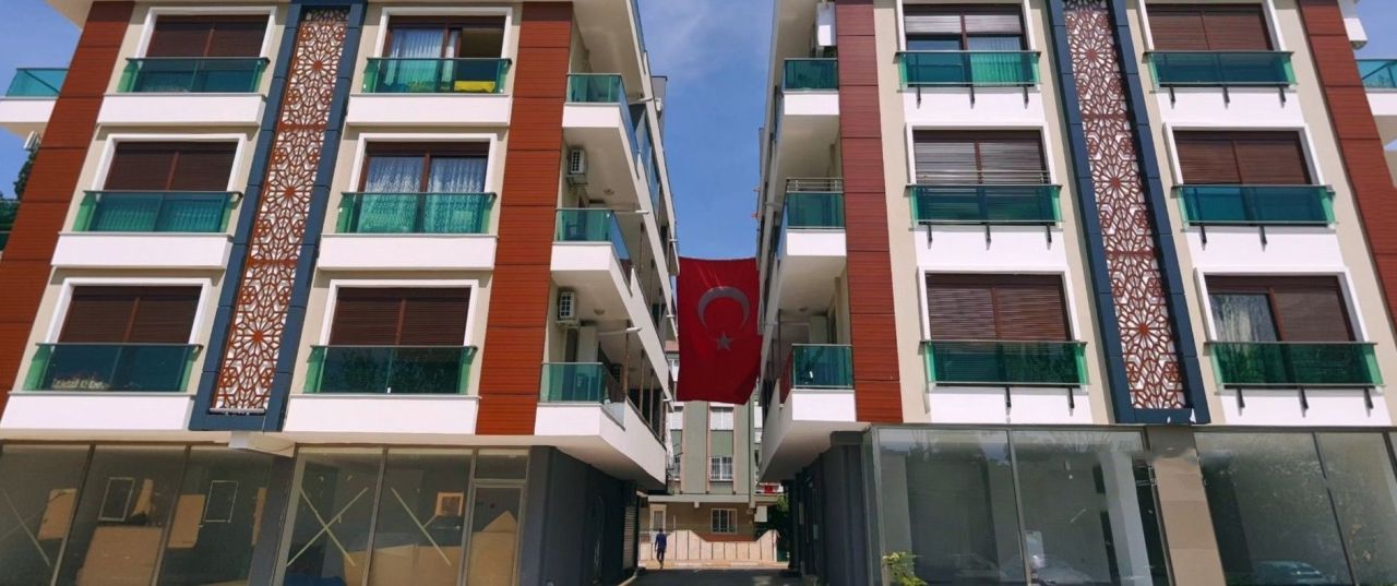 Commercial property in Antalya, Turkey, 310 m² - picture 2