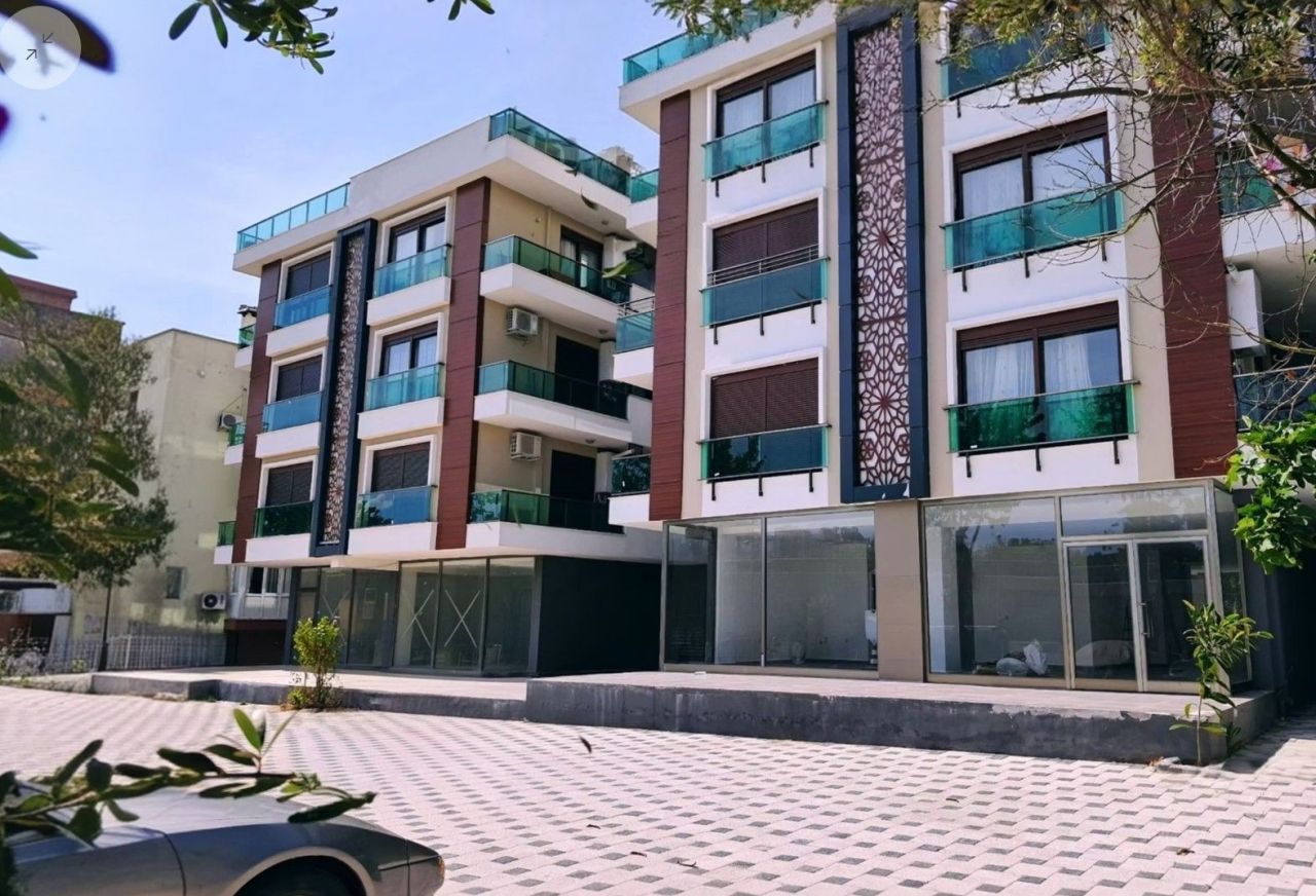 Commercial property in Antalya, Turkey, 310 m² - picture 1