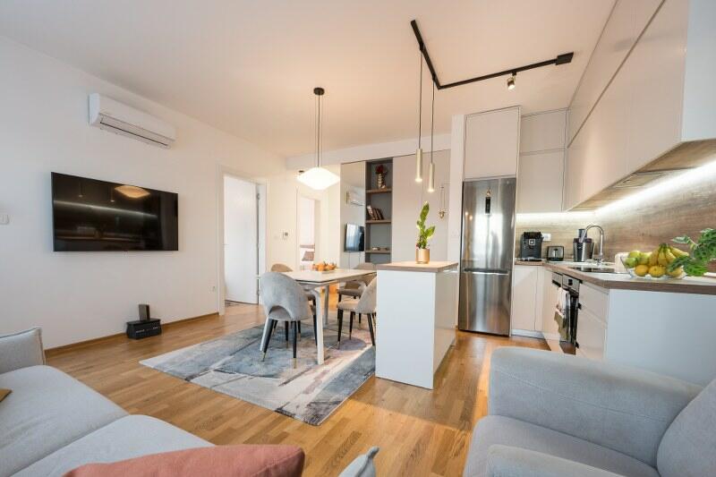 Flat in Tivat, Montenegro, 63 m² - picture 1