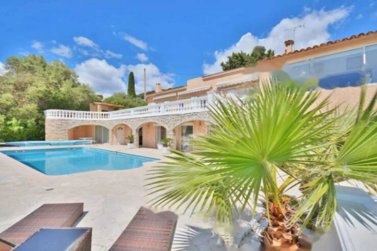 Wohnung in Cannes, Frankreich, 356 m² - Foto 1
